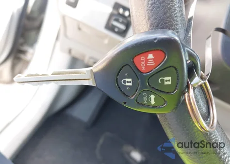 2011 Toyota Corolla Le z USA, uszkodzony, nr VIN JTDBU4EE7B9148377